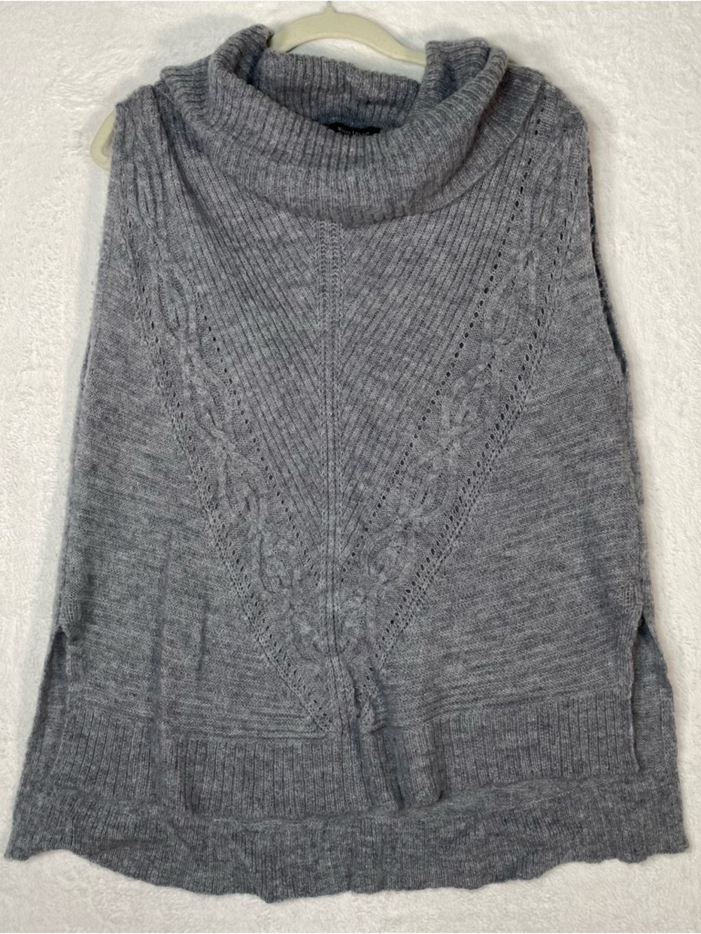 White House Black Market Gray Wool Blend Cable Knit‎ Poncho Sweater Sz S Preppy